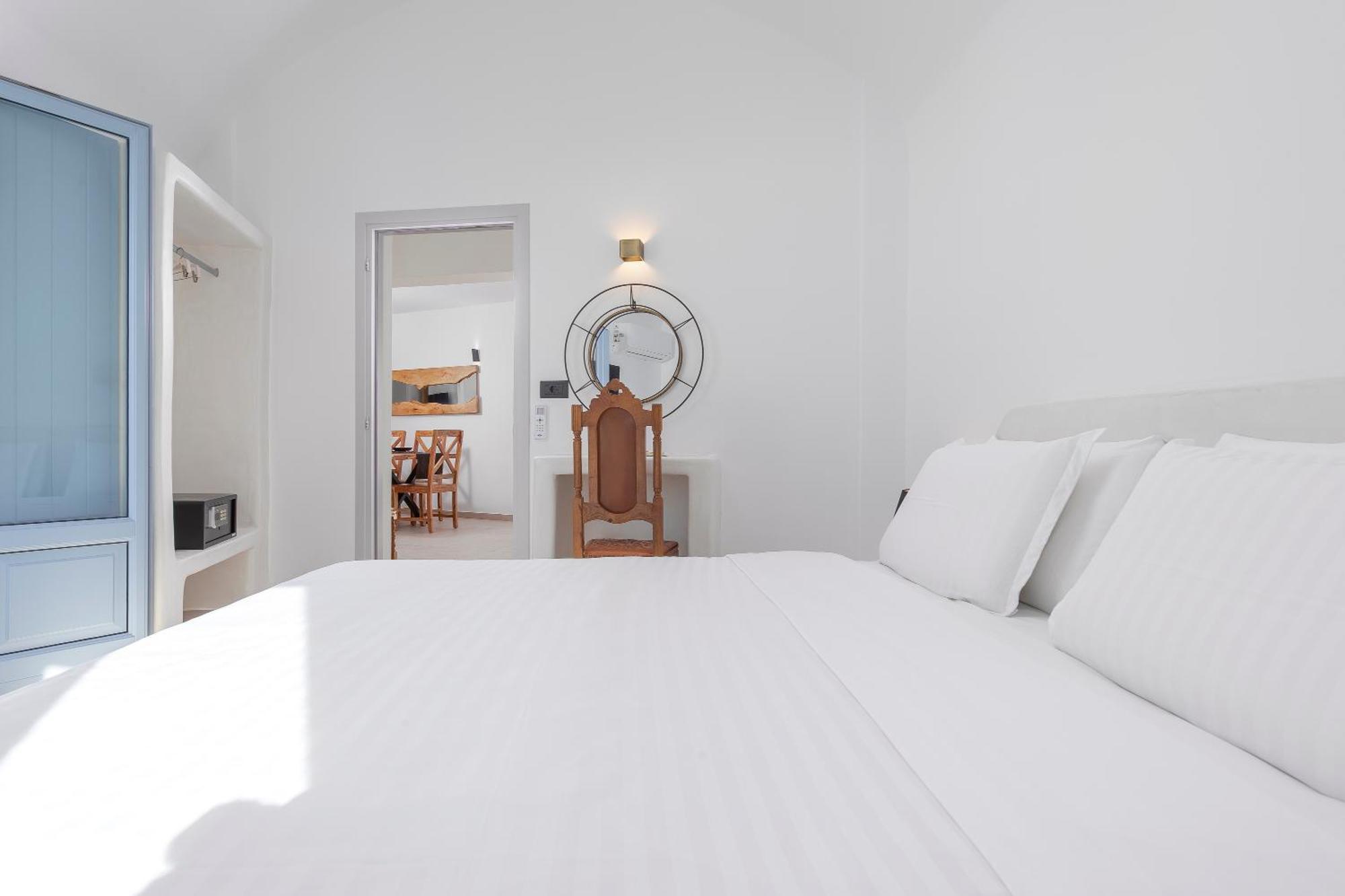 Sole D'Oro Luxury Suites Ия Номер фото